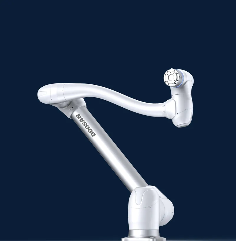 Doosan Robotics M0617 — view 2