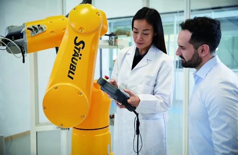 Stäubli Robotics TX2-60 — view 2