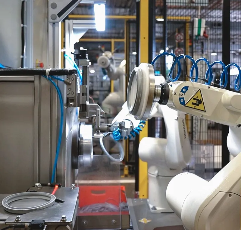 OMRON Robotics Viper 850 — view 4