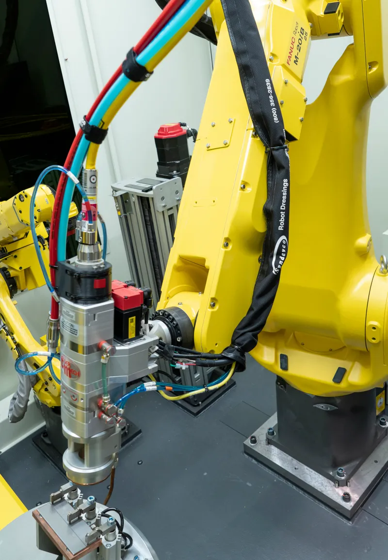 FANUC M-20iD/25 — view 5